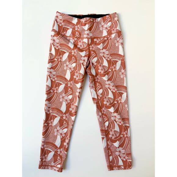 Knock Out Victoria's Secret VSX Sport Capri Orange White Tropical Leggings Small - Picture 2 of 9